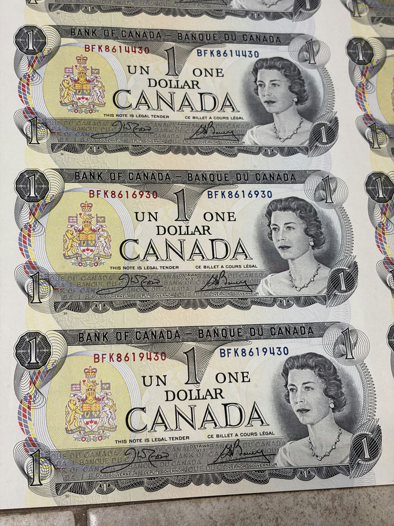 1973 Bank of Canada $1 Uncut Sheet of 40 Notes - BFK Prefix - AU/XF - image 9 of 30