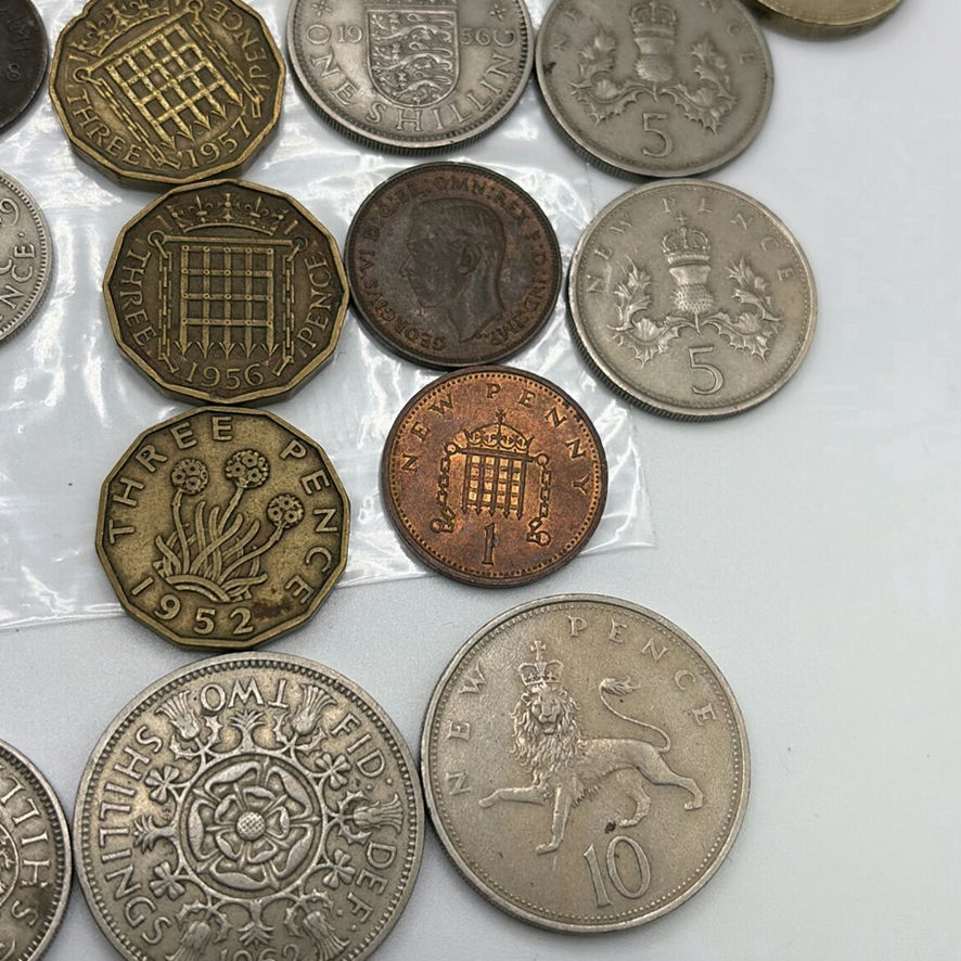 Antique And Vintage British Currency - image 8 of 28