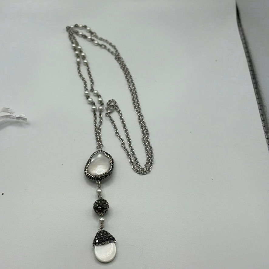 3 Necklaces and Earring Sets - image 17 of 18