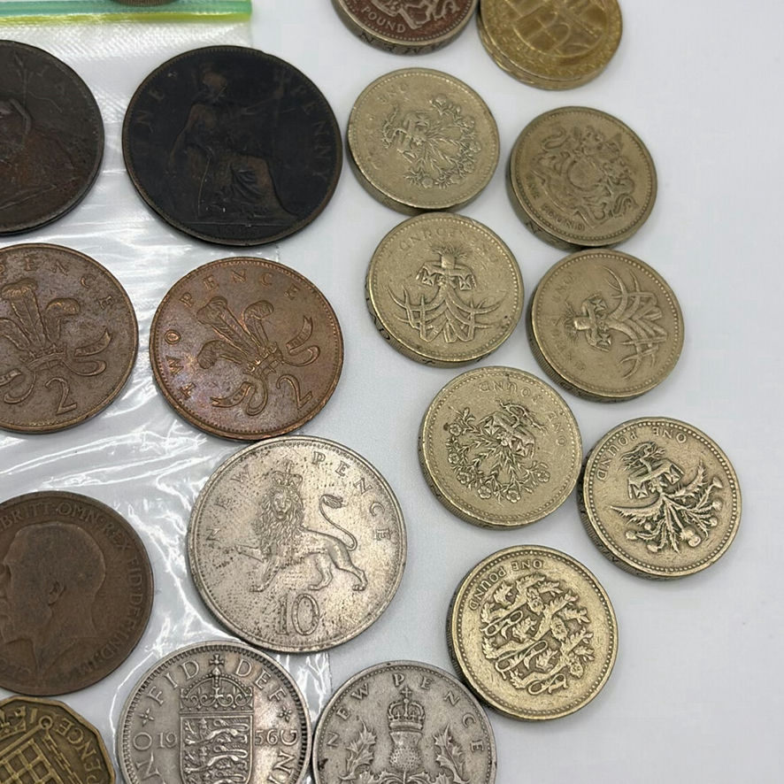 Antique And Vintage British Currency - image 10 of 28