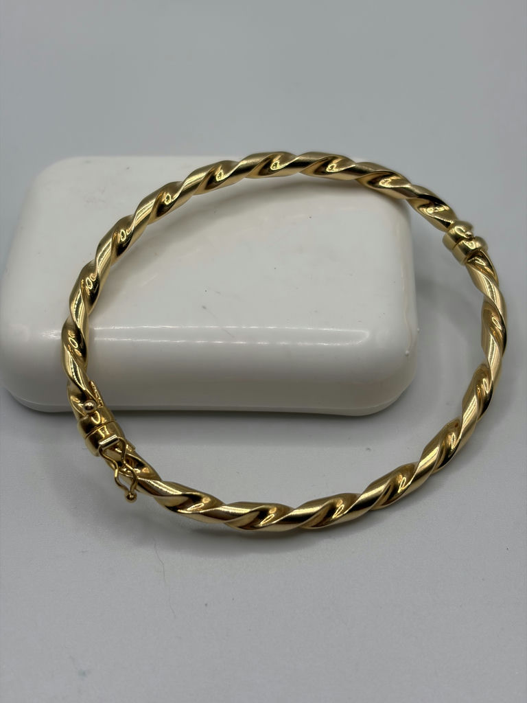 14k Yellow Gold Twisted Bangle Bracelet - image 1 of 8