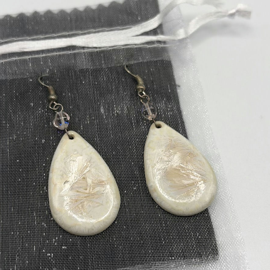 3 Necklaces and Earring Sets - image 14 of 18