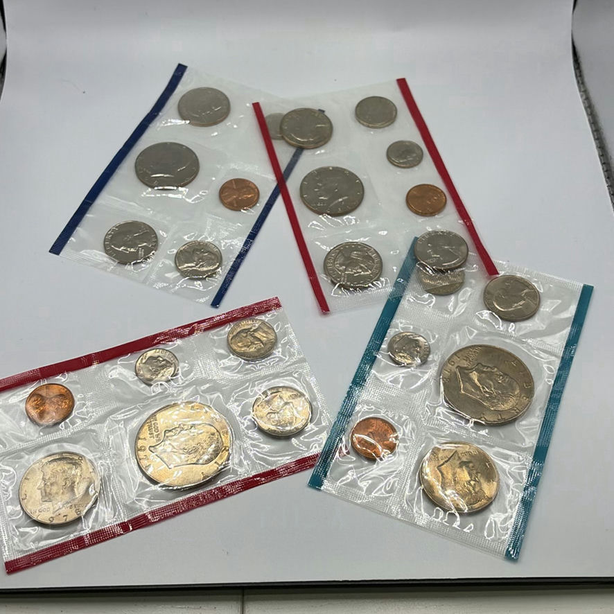 U.S. Uncirculated Coin Sets 1978 (2) 1981 (2) - image 1 of 9