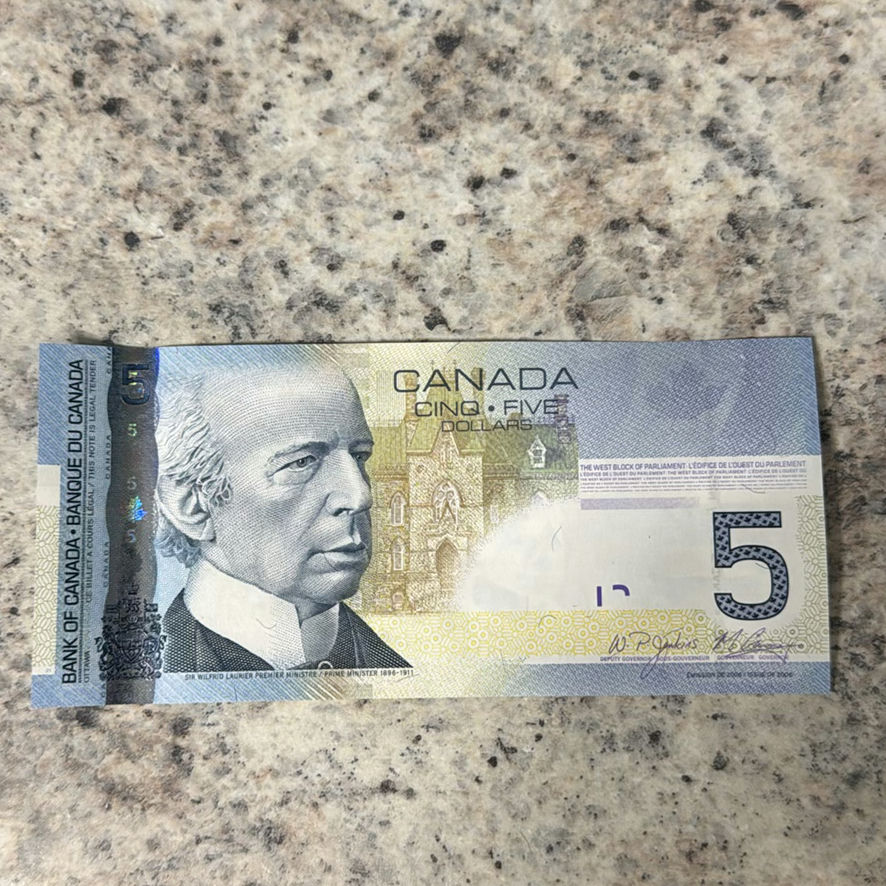 $25 In Canadian $5’s 2006 - image 10 of 11