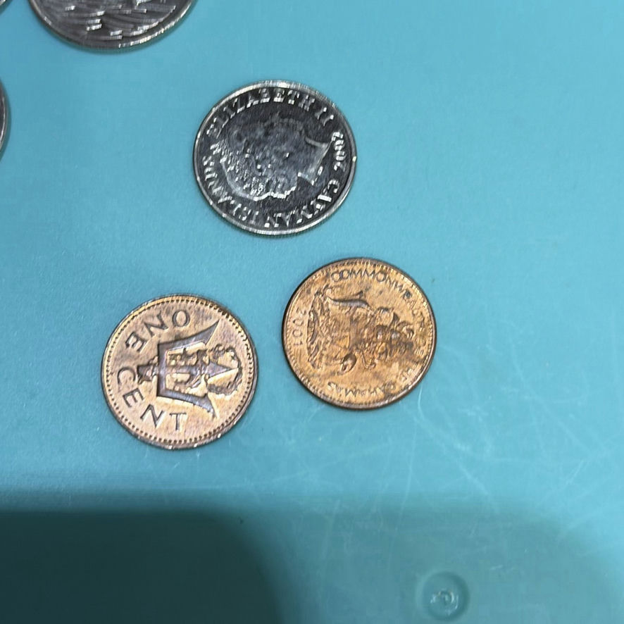 British And Caribbean Currency - image 6 of 14