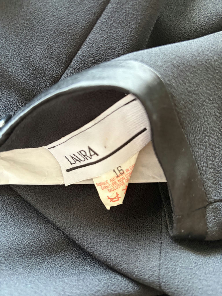 Women’s Clothing Size 8-14 - image 12 of 20