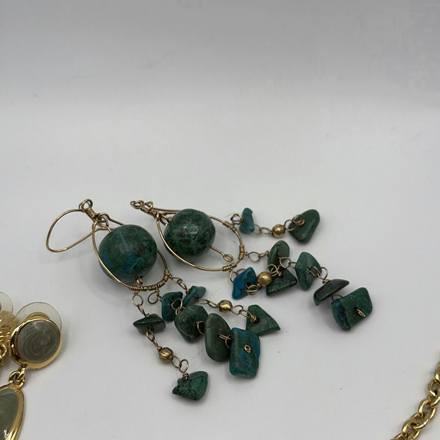 Green Jewelry Lot - image 7 of 15
