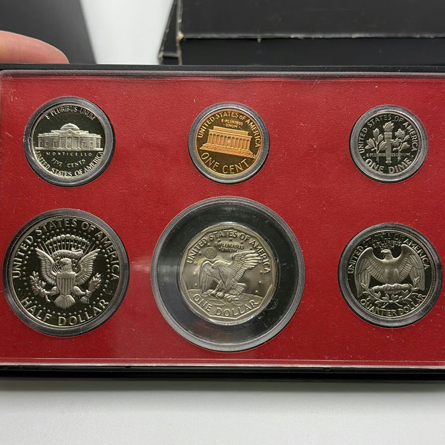 U.S. Proof Sets 1979-1981 - image 2 of 8