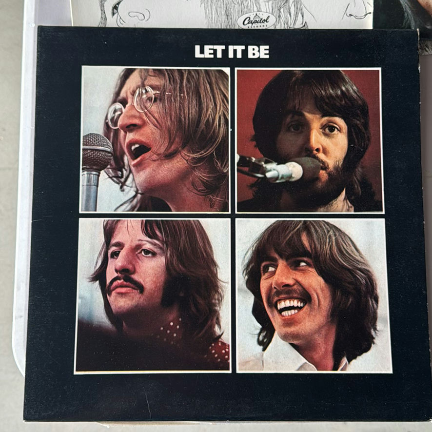 Beatles Record Albums - image 6 of 19