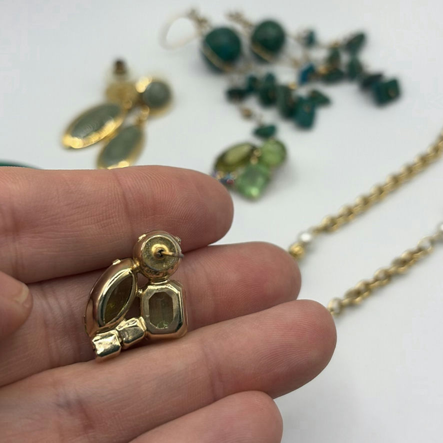 Green Jewelry Lot - image 11 of 15
