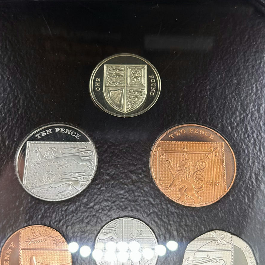 The Royal Mint Coin Collection 2008 Proof Collection - image 5 of 11