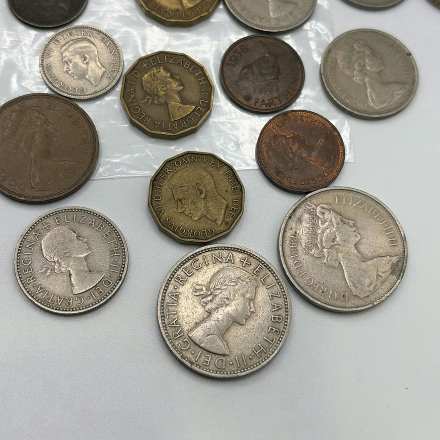 Antique And Vintage British Currency - image 13 of 28