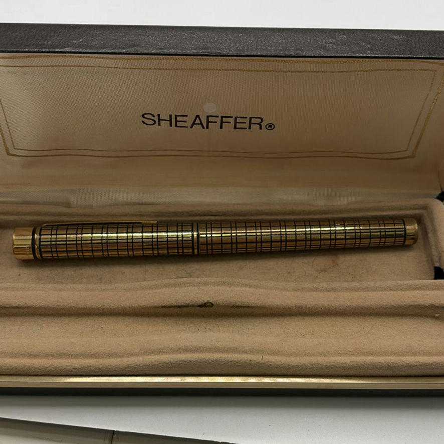 Vintage Sheaffer Targa 1007 W 14k Gold Nib - image 2 of 7