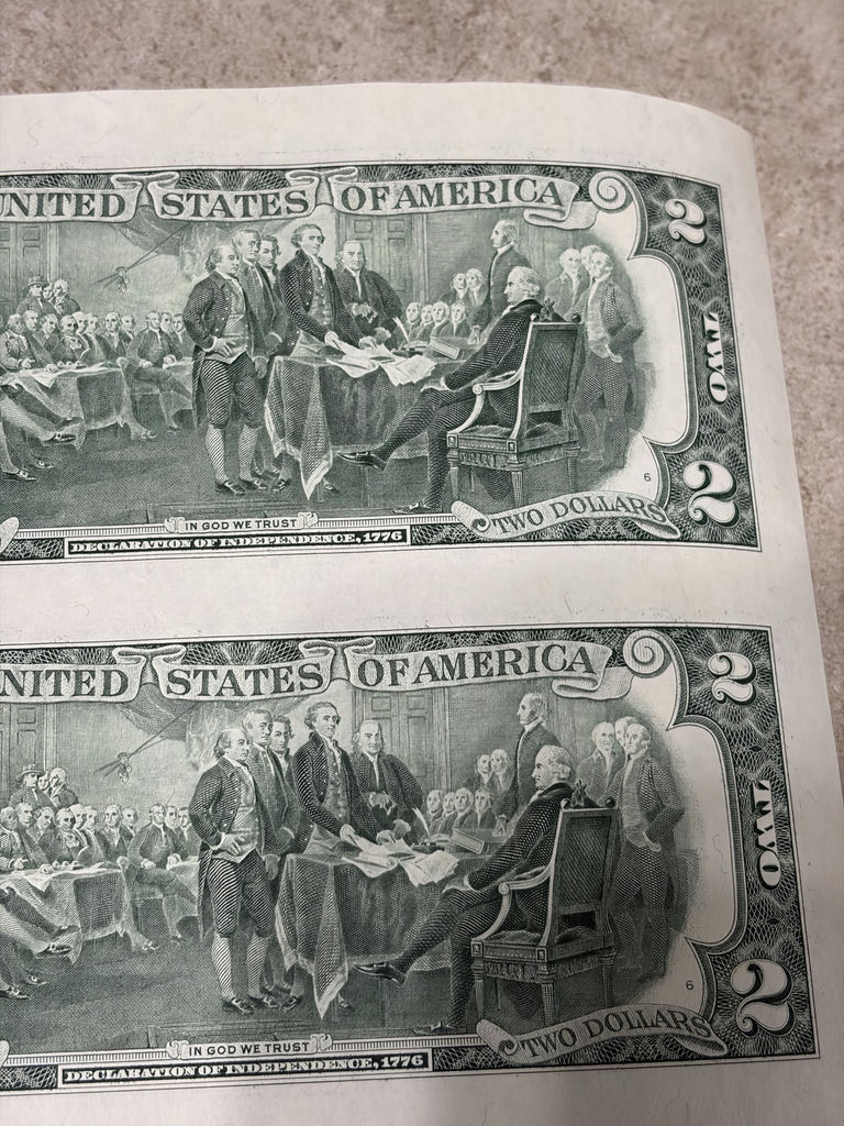 Uncut Sheet of 32 US $2 Two-Dollar Bills - Series 1995 Federal Reserve Notes - Uncirculated - image 25 of 28