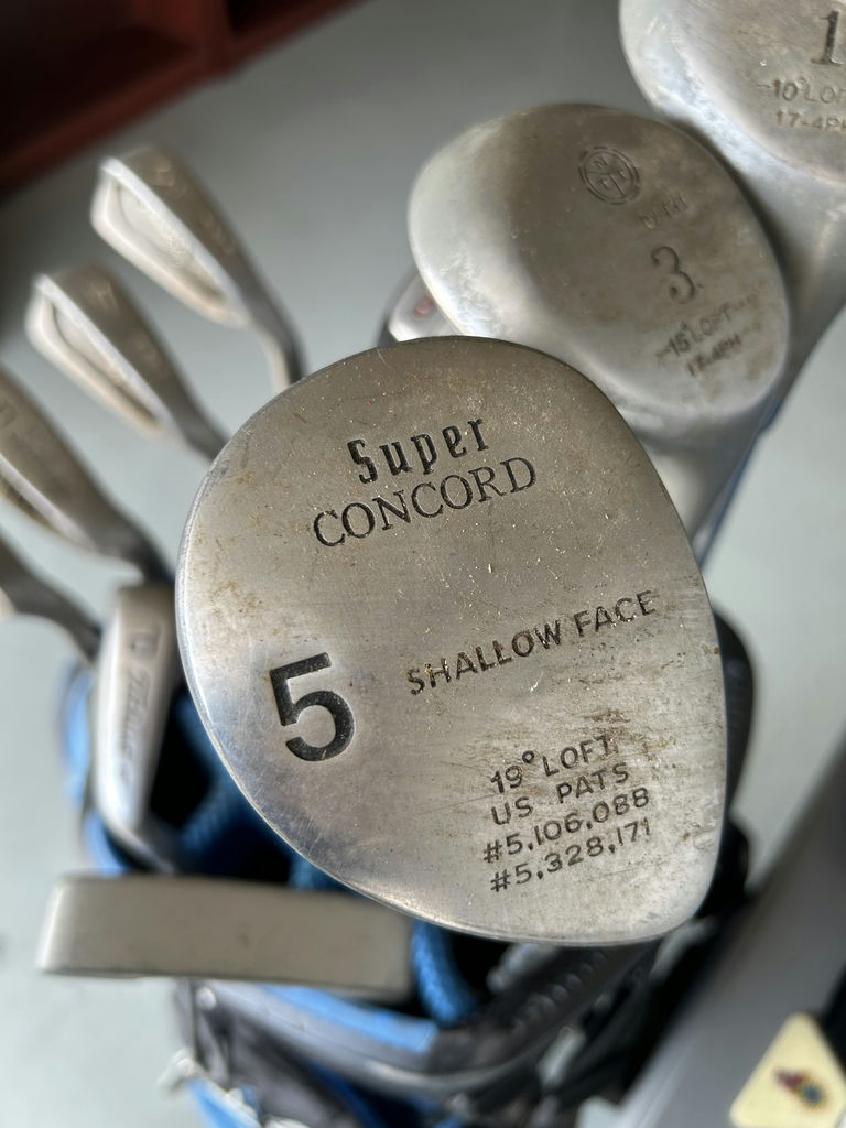 Sun Mountain Golf Bag W Assorted Clubs - image 7 of 14