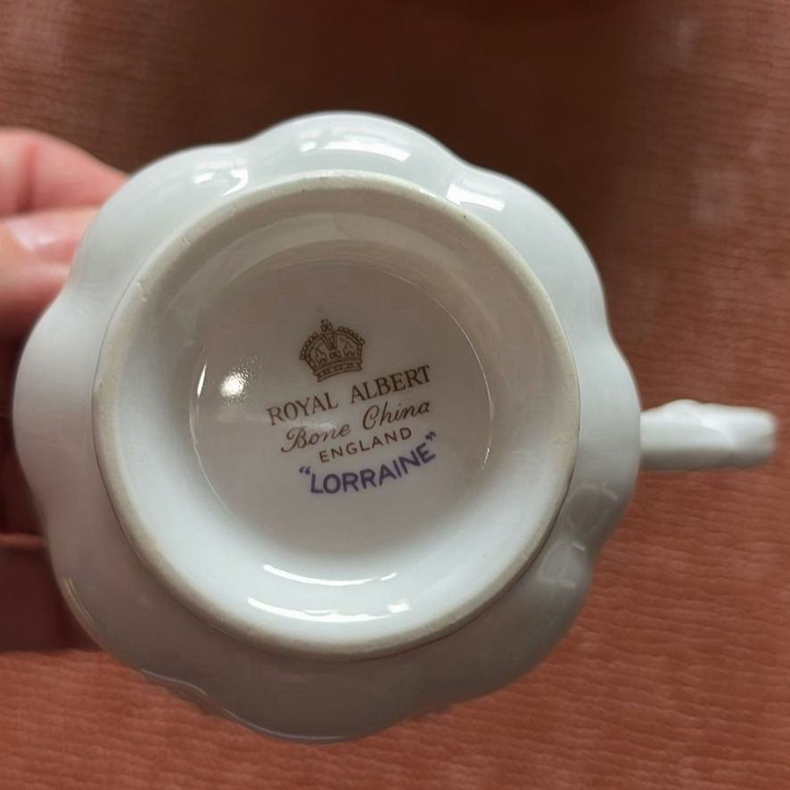 Paragon Trillium Cup And Saucer And More - image 7 of 14
