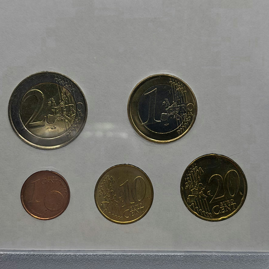 Euro Coin Set And UK Coin Set - image 6 of 12