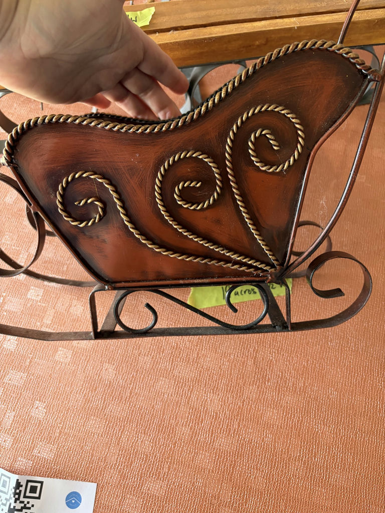 Decorative Sleds - image 4 of 7