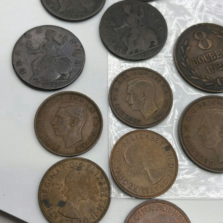 Antique And Vintage British Currency - image 20 of 28