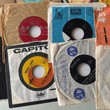 Large Assortment Of 45’s Records In case - thumbnail 3 of 32