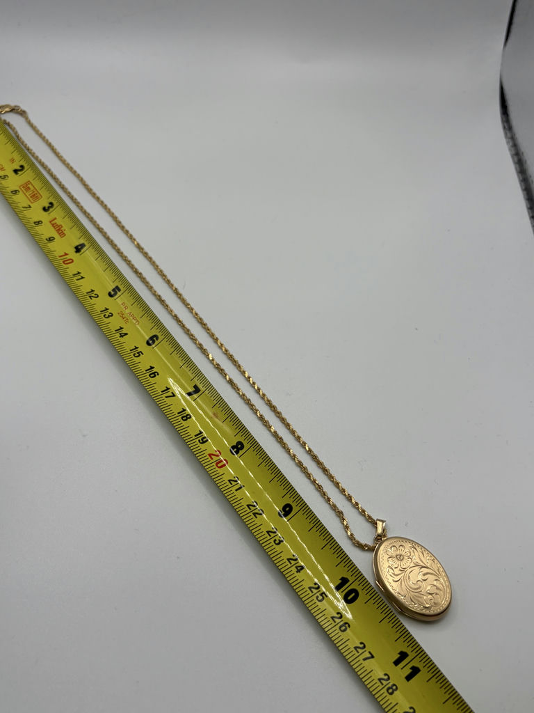 14k Gold Necklace With Gold Locket - image 10 of 10