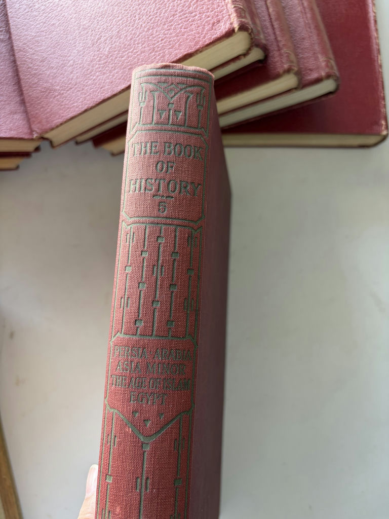 Vintage Books - image 18 of 27