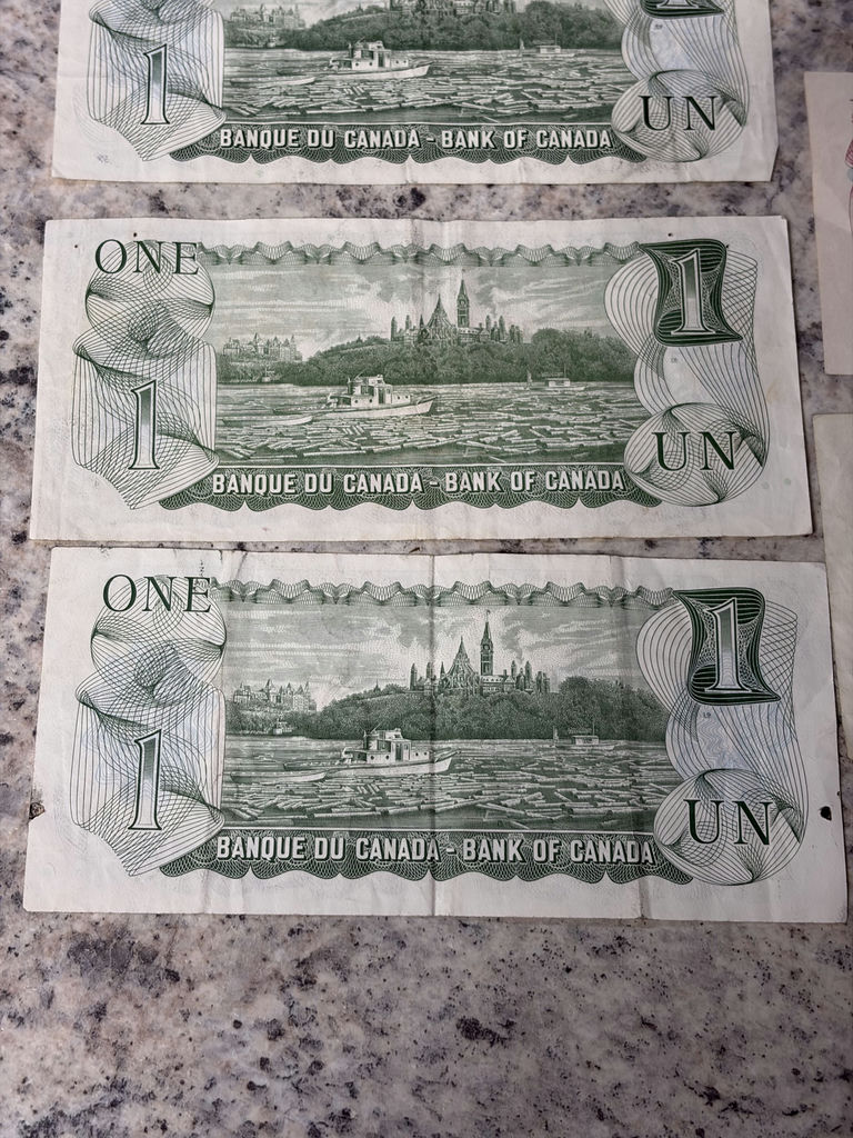 $7 In Canadian Currency - image 11 of 12