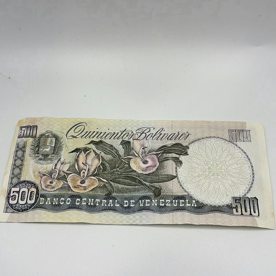 Foreign Currency - image 3 of 9