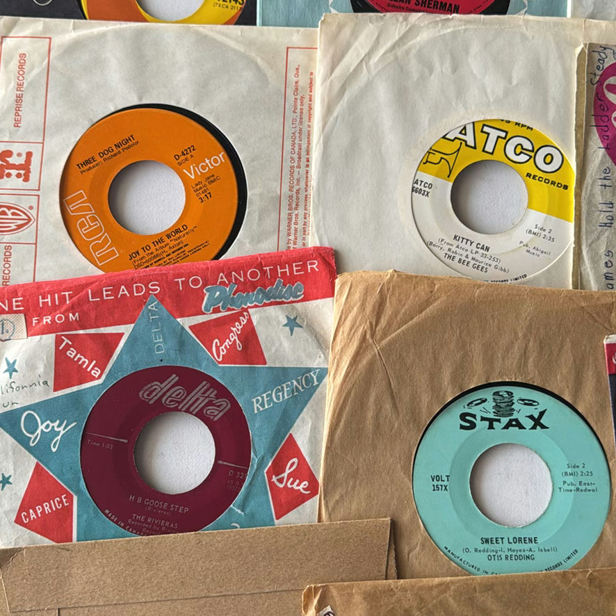 Large Assortment Of 45’s Records In case - image 7 of 32