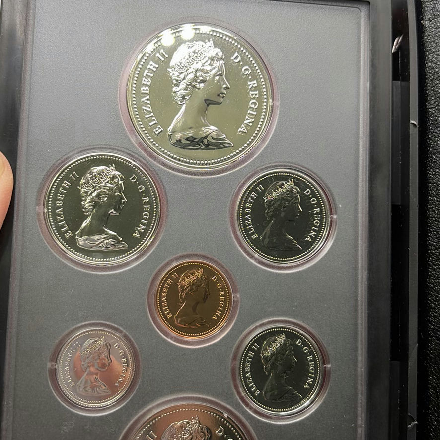 Canadian Double Set Struck Set 1979 And 1980 - image 18 of 20