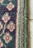 Oriental-style floral rug runner - thumbnail 4 of 5