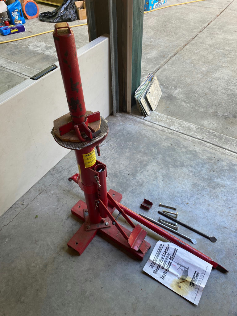 Tire Changer - image 2 of 4
