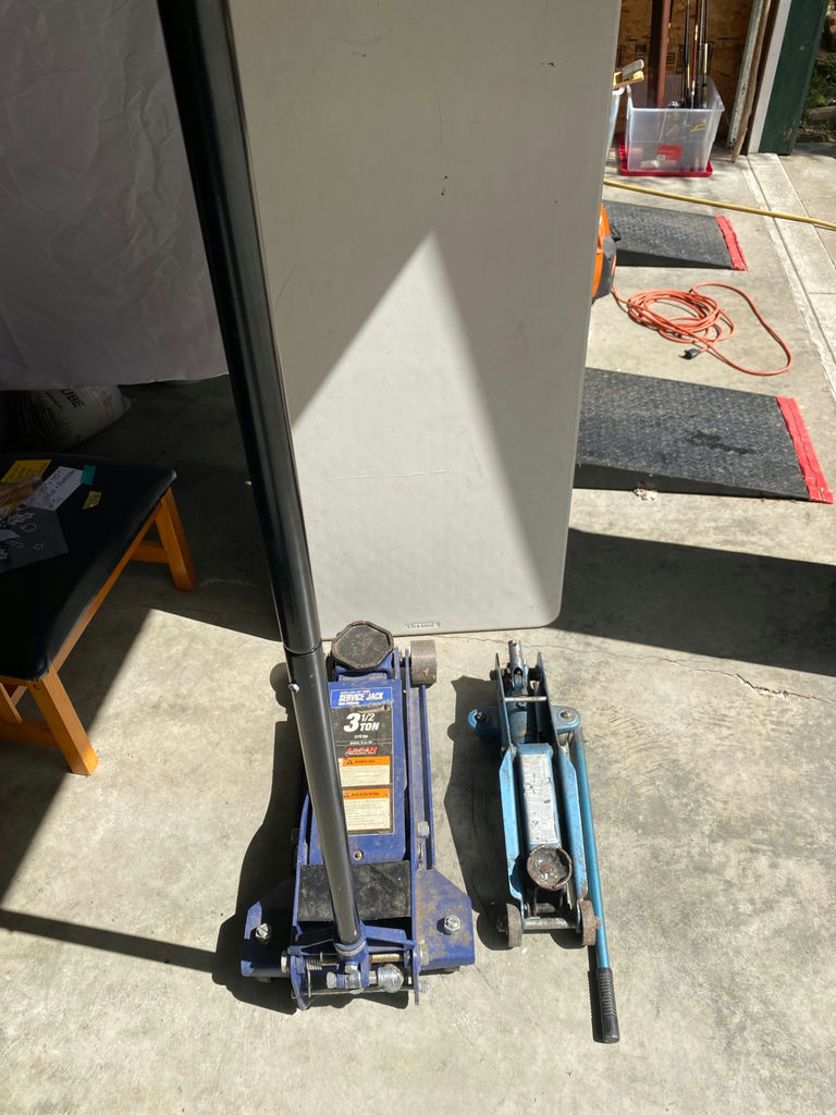 Auto Shop Tools - image 3 of 7