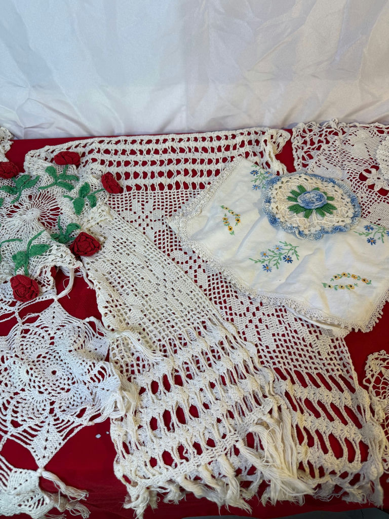 Vintage Lace And Linens - image 3 of 9