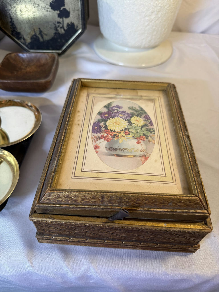 Assorted vintage containers, boxes, ceramics and wood slice pedestal - image 2 of 7