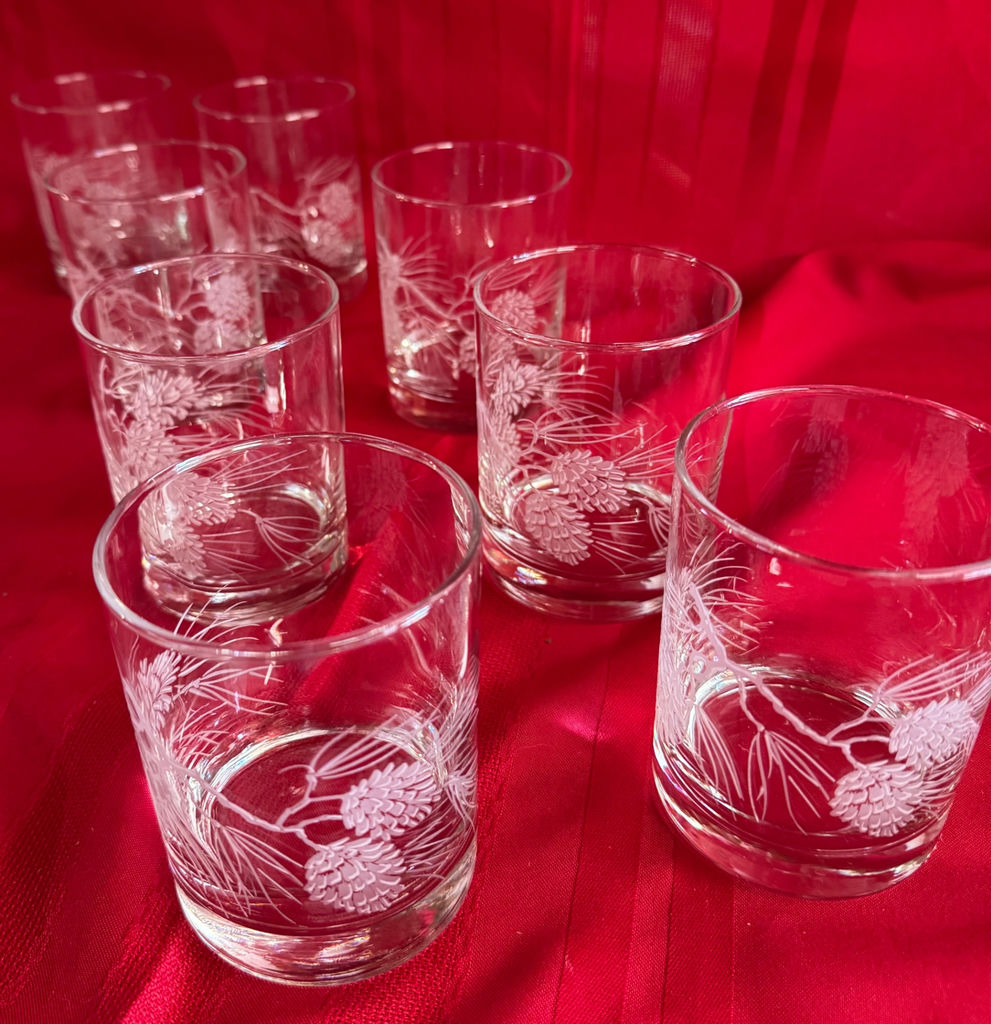 Cozy Autumn Decor and Pinecone Glassware - image 4 of 6