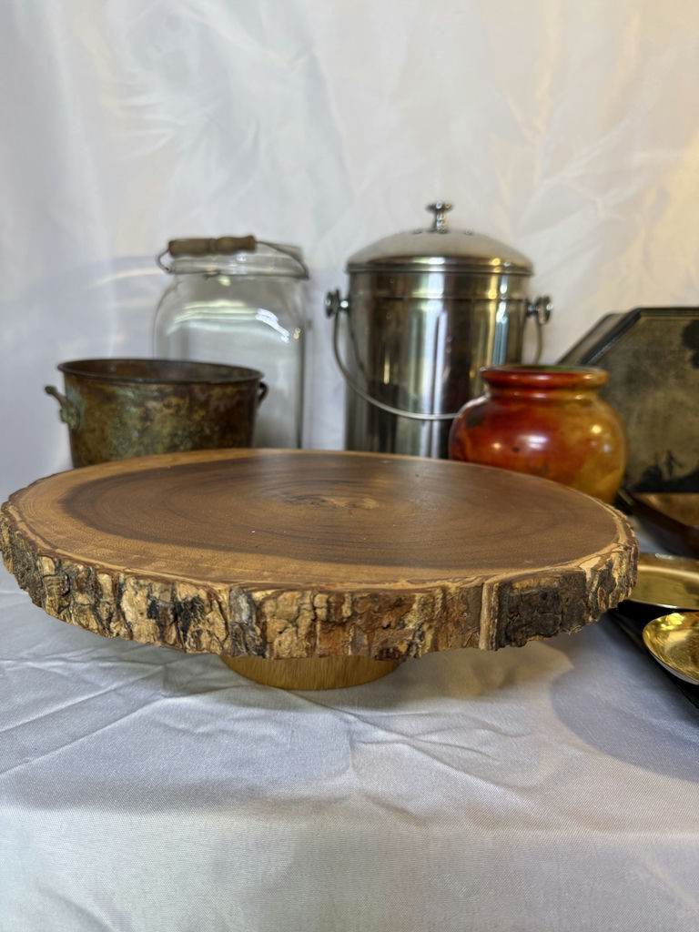 Assorted vintage containers, boxes, ceramics and wood slice pedestal - image 6 of 7