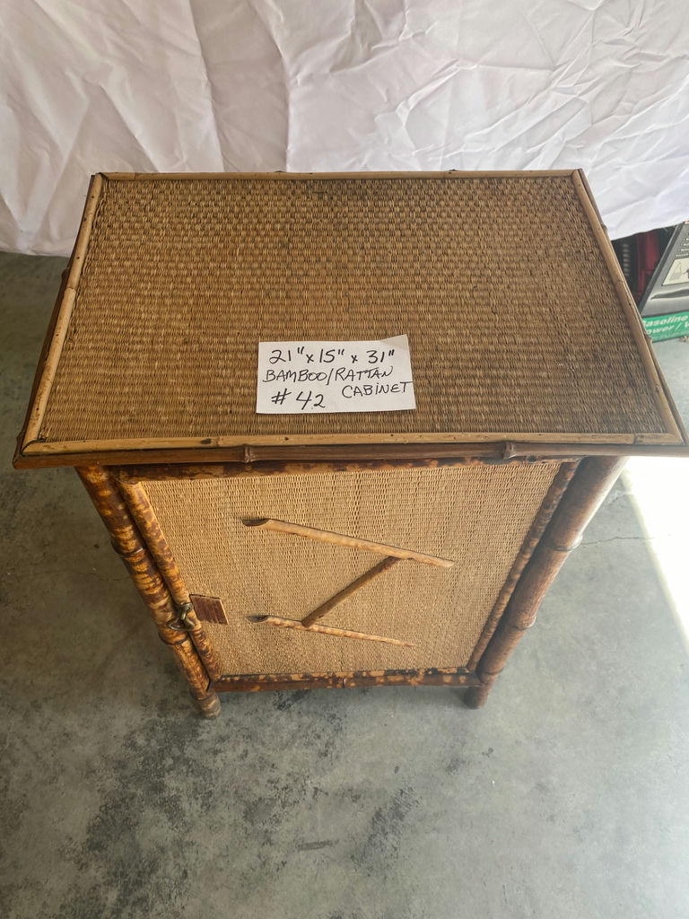AntiqueTiger Bamboo/Rattan Cabinet - image 5 of 5
