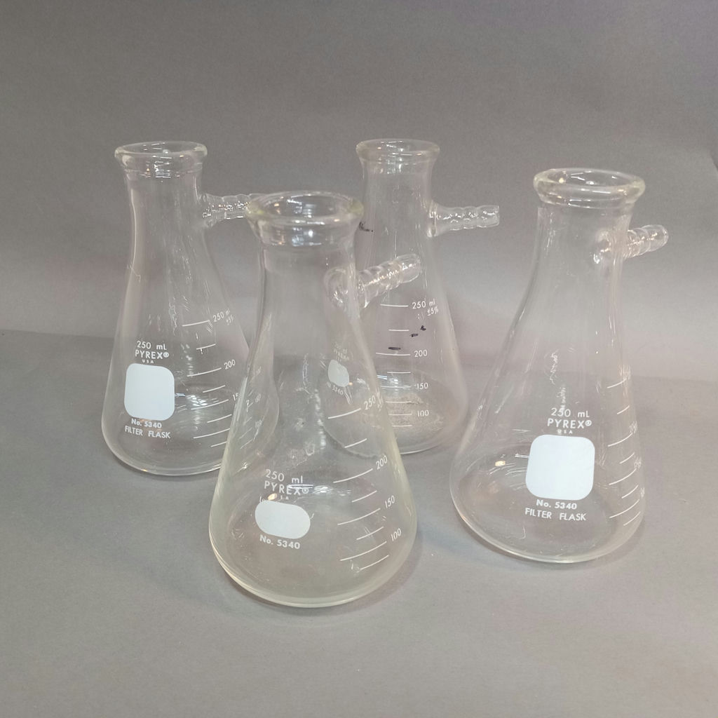 Vintage Pyrex & Kimax - image 5 of 24