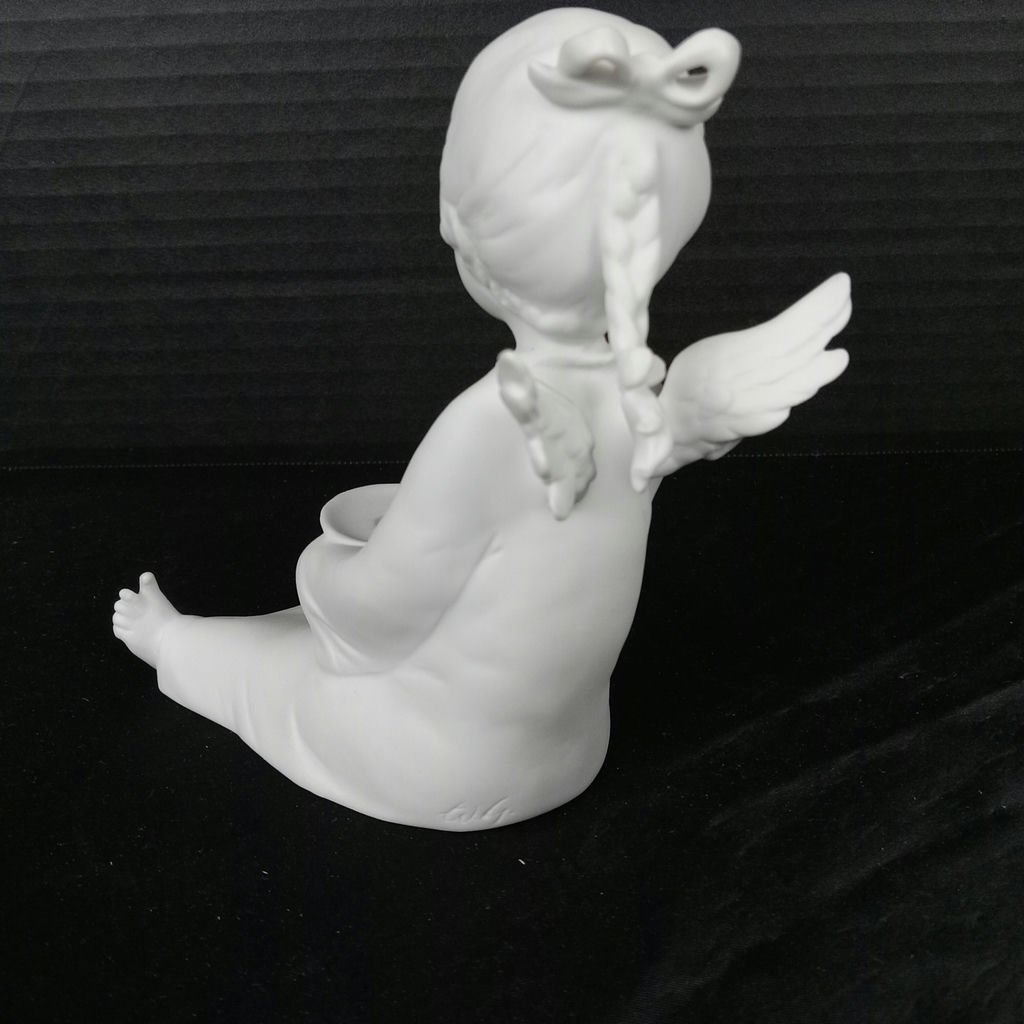 Kaiser Porzellan Angel Figurines - image 14 of 17