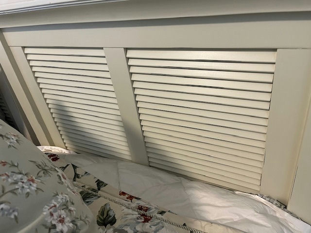 Pier 1 Imports Twin Beds - image 2 of 3