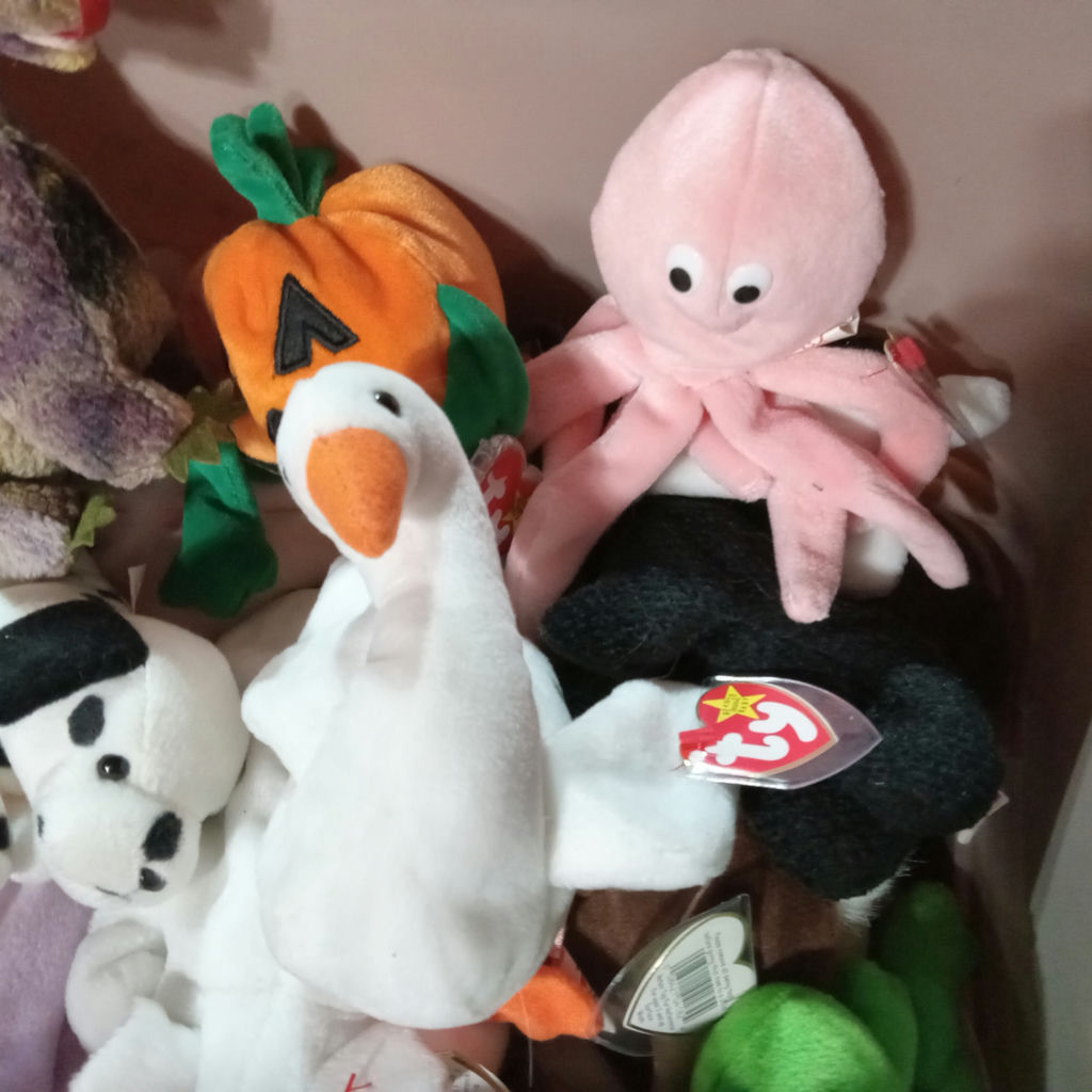 Tub O' Beanie Babies - image 2 of 5