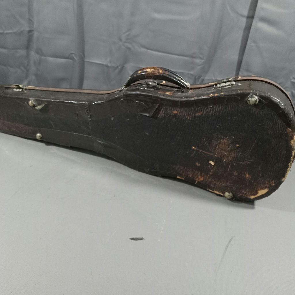 Vintage Musical Instruments - image 37 of 39