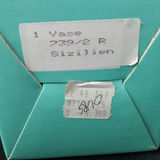 Kaiser Porzellan Bisque Vases - thumbnail 12 of 12