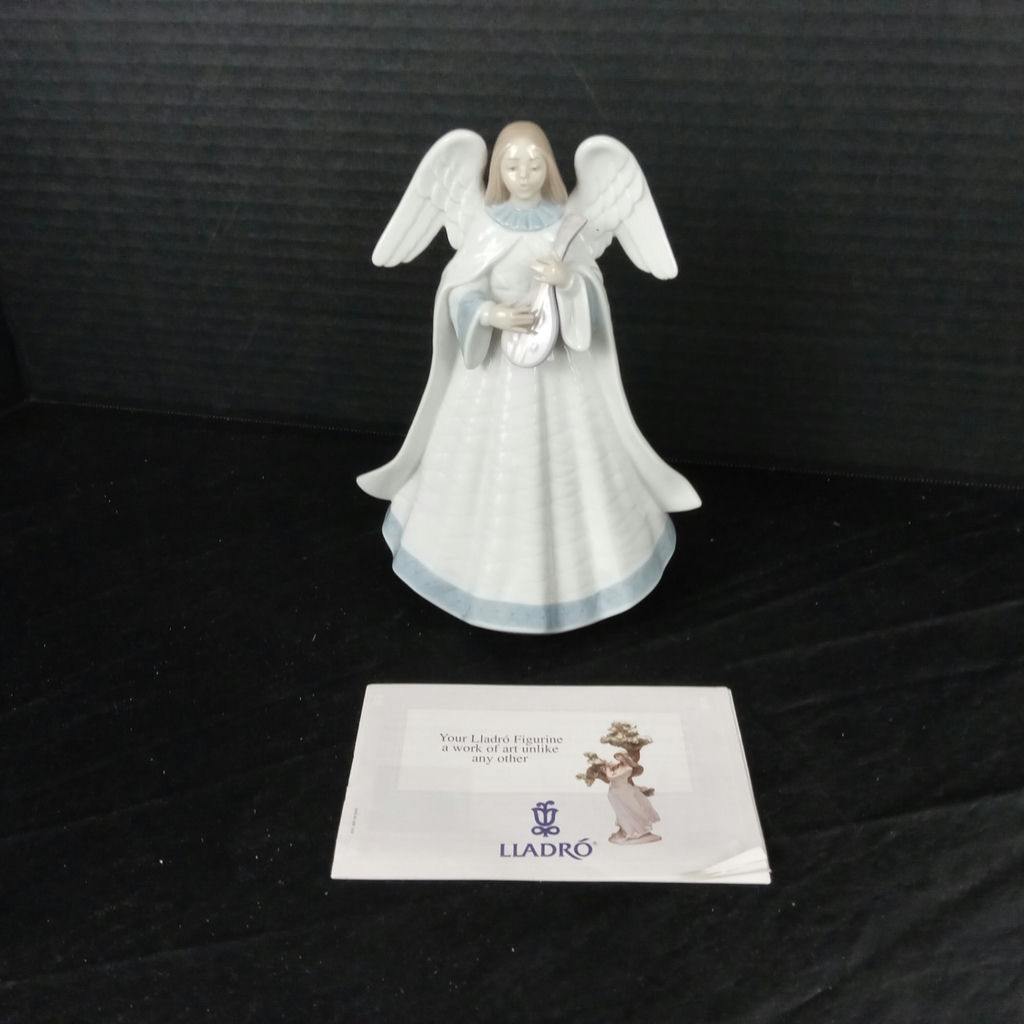Lladro Angel w/Mandolin Figurine - image 2 of 6
