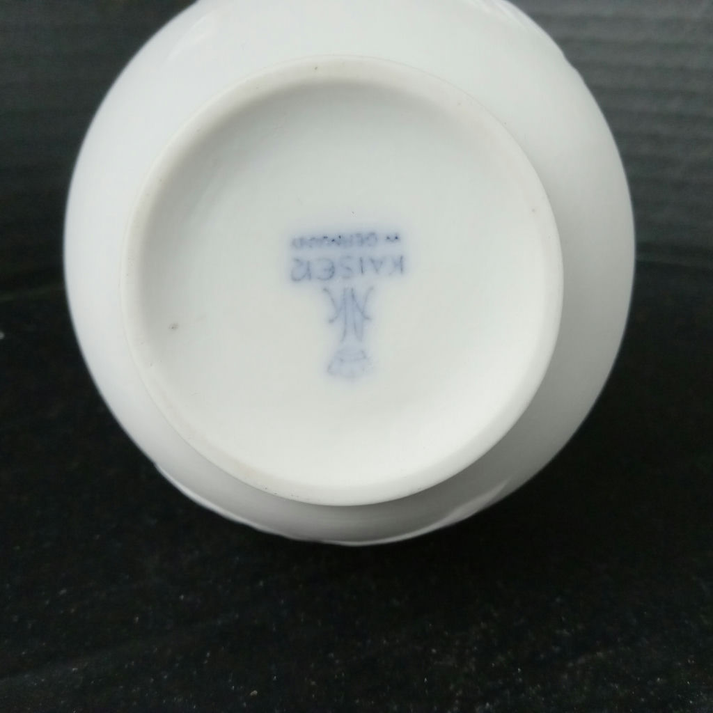 Kaiser Porzellan Vases - image 11 of 16