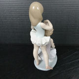 Lladro Ballet Dancers w/Flowers Figurine - thumbnail 2 of 6