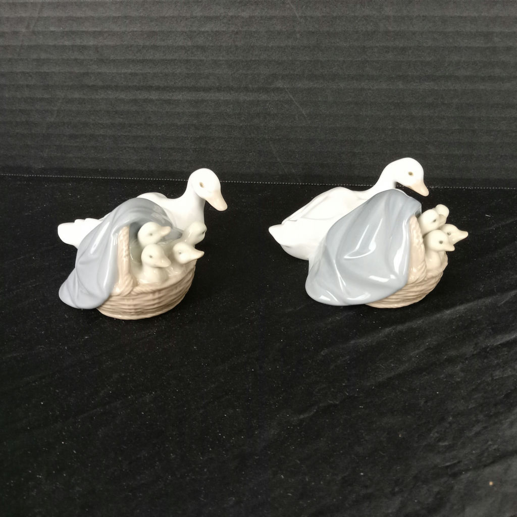 Lladro Ducks & Swans Figurines - image 6 of 10