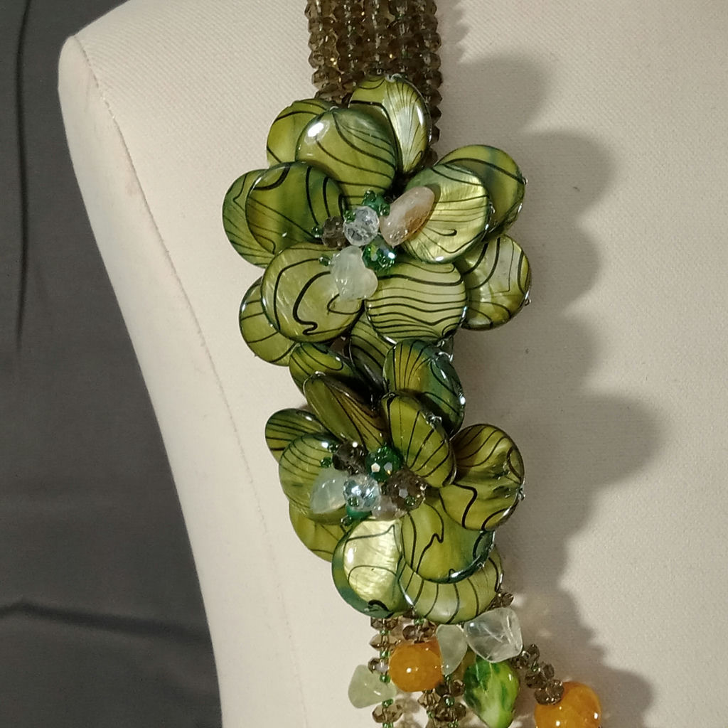 Hand Beaded Floral Jewelry - Greens - image 3 of 17