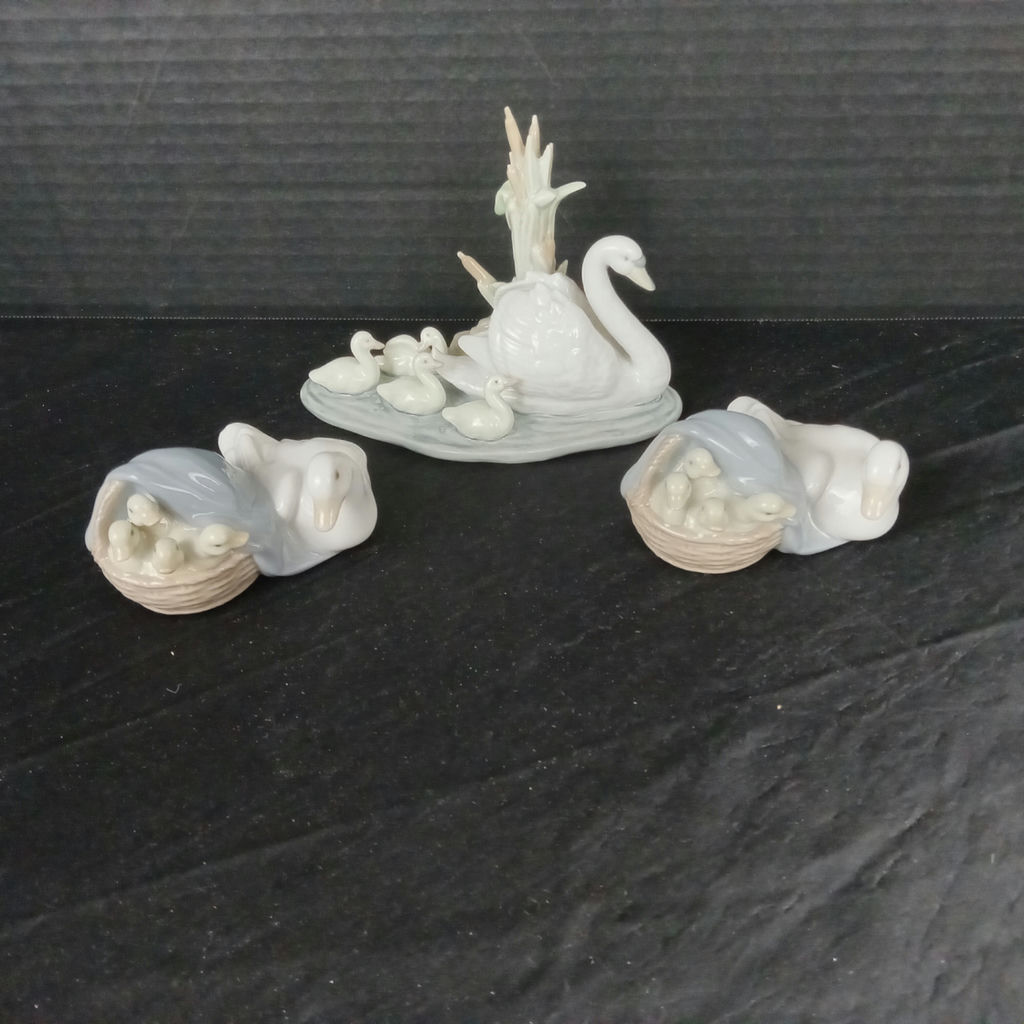 Lladro Ducks & Swans Figurines - image 1 of 10